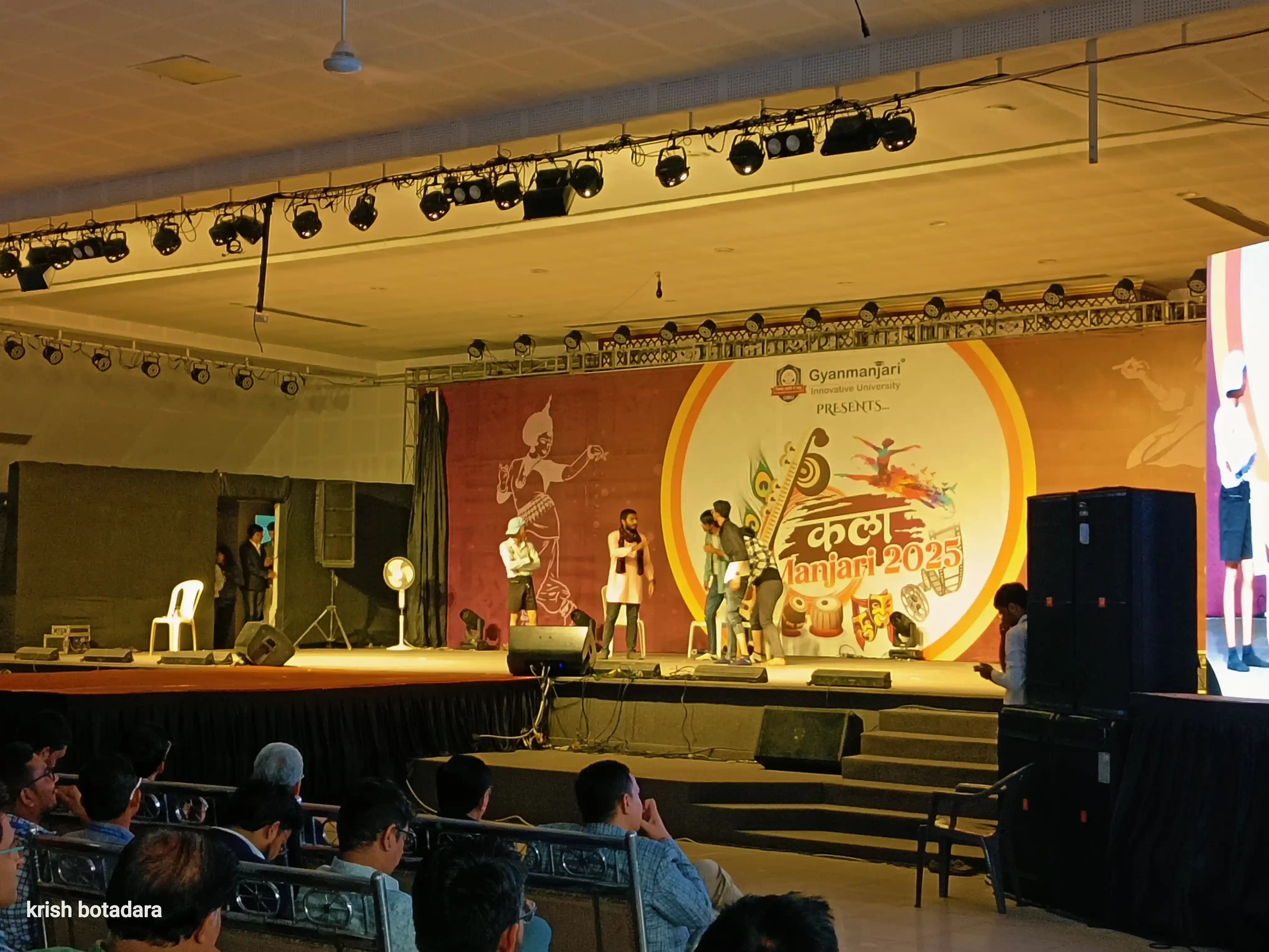 Spectacular stage lighting and setting for the Kalaamanjari cultural event